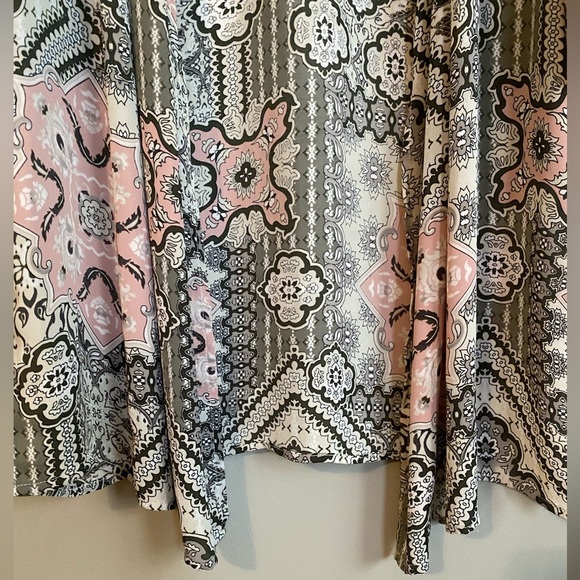 TAHARI Kimono / Cover Up 3/4 Sleeve Printed Open Front Size S/M - Picture 4 of 8